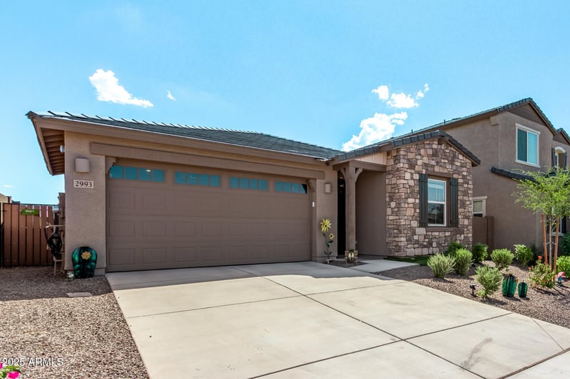 2993 Frontiersman Ln, San Tan Valley, AZ 85140