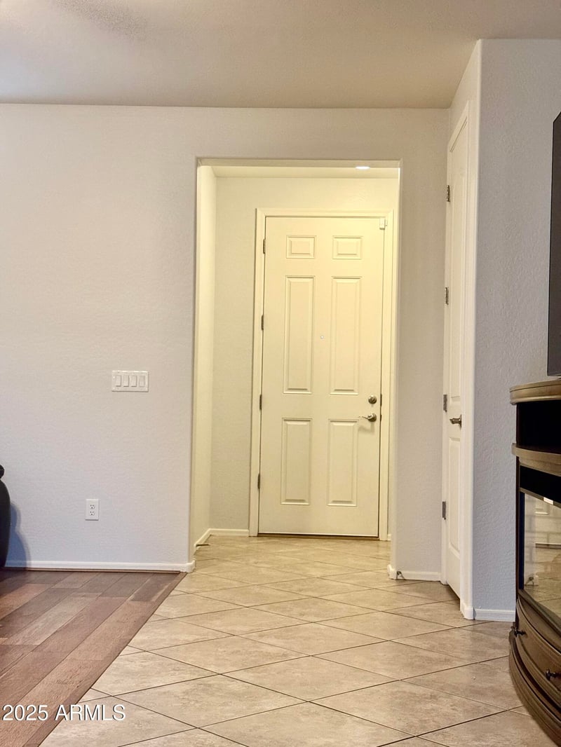 2993 Meadowview Dr, Gilbert, AZ 85298