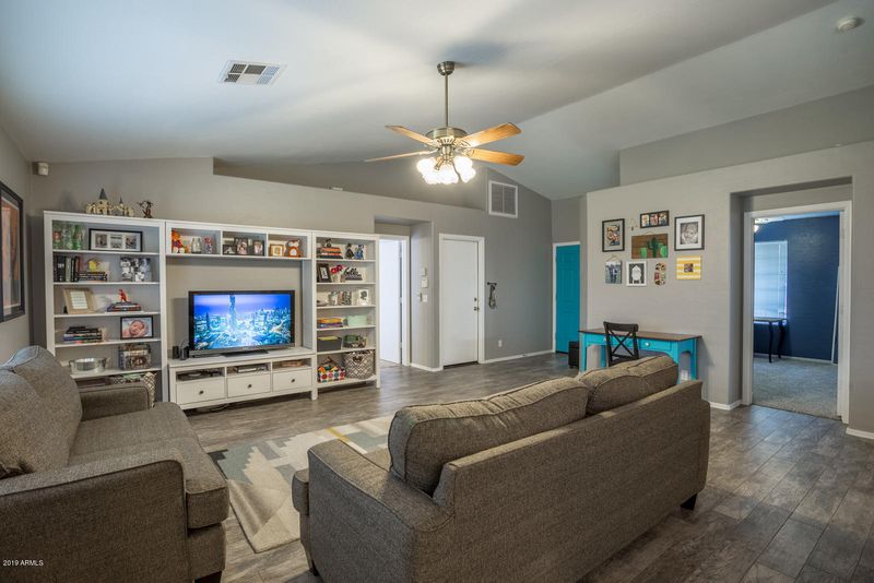 2995 E Toledo Ct, Gilbert, AZ 85295
