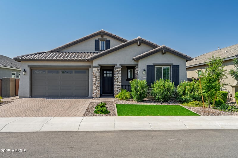 2995 Lynx Dr, San Tan Valley, AZ 85144