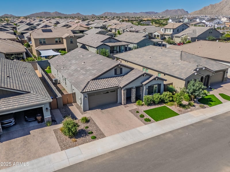 2995 Lynx Dr, San Tan Valley, AZ 85144