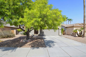 29954 Little Leaf Dr, San Tan Valley, AZ 85143