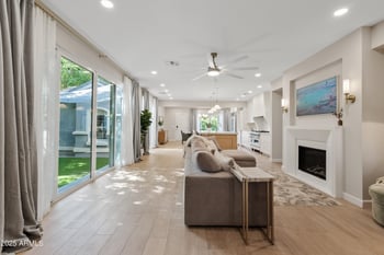 2997 Agritopia Loop, Gilbert, AZ 85296