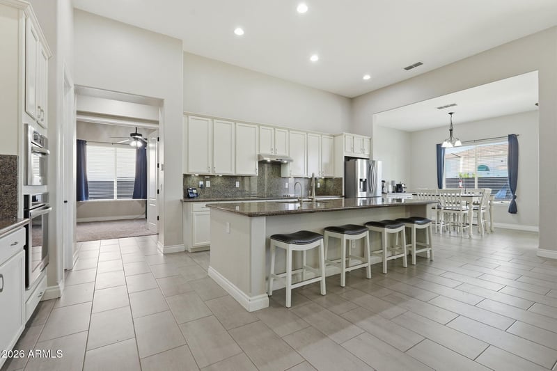 2997 Wildhorse Dr, Gilbert, AZ 85297