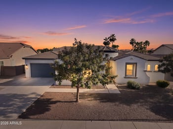 2997 Wildhorse Dr, Gilbert, AZ 85297