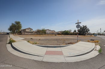 29XX Adobe Dr #3, Phoenix, AZ 85027