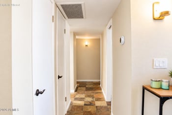 3 E Manzanita Dr, Phoenix, AZ 85020