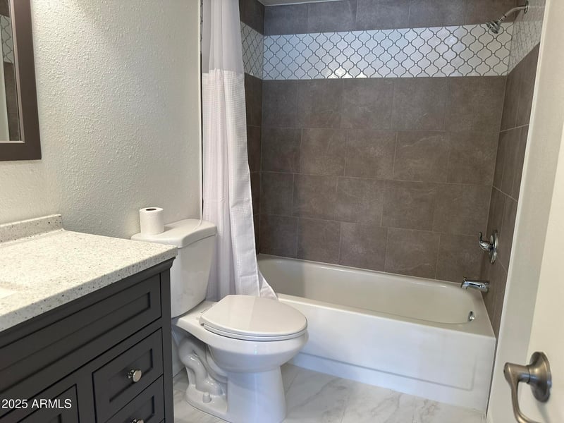 30 Brown Rd #2012, Mesa, AZ 85201