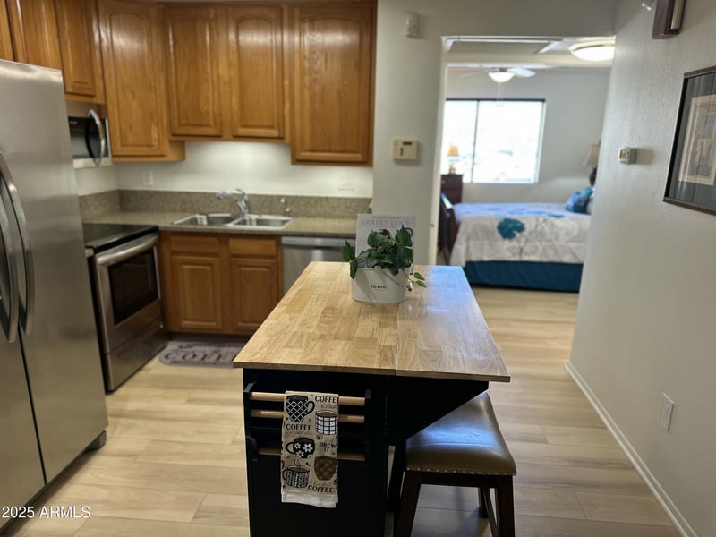 30 Brown Rd #2012, Mesa, AZ 85201