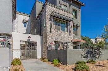 300 Gila Springs Blvd #144, Chandler, AZ 85226