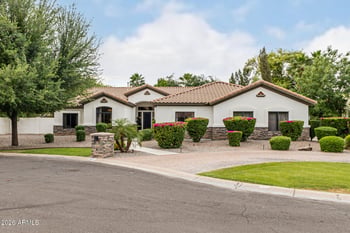 300 Banning Ct, Gilbert, AZ 85296