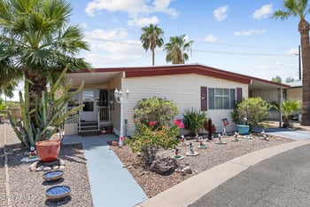 300 S Val Vista Dr #72, Mesa, AZ 85204