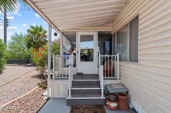 300 S Val Vista Dr #72, Mesa, AZ 85204