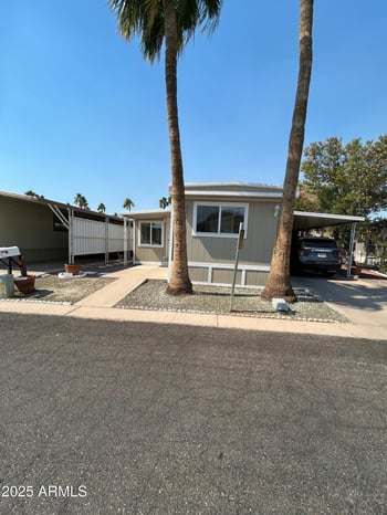 300 Val Vista Dr #17, Mesa, AZ 85204