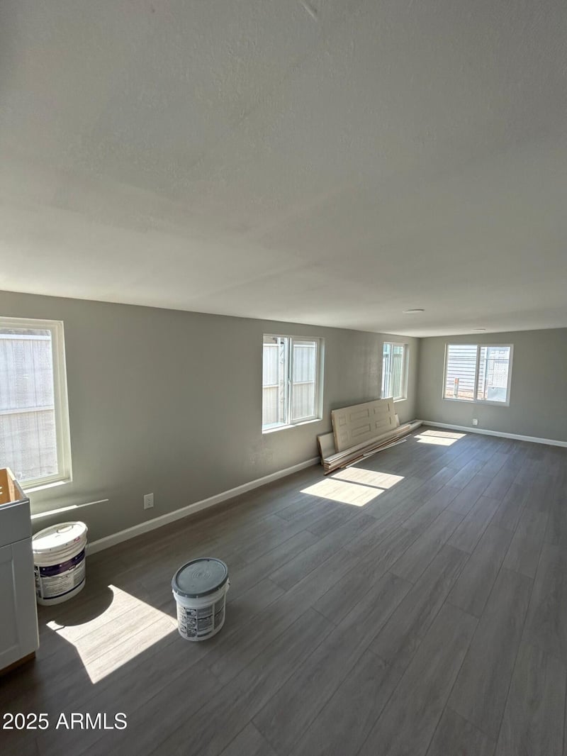 300 Val Vista Dr #17, Mesa, AZ 85204
