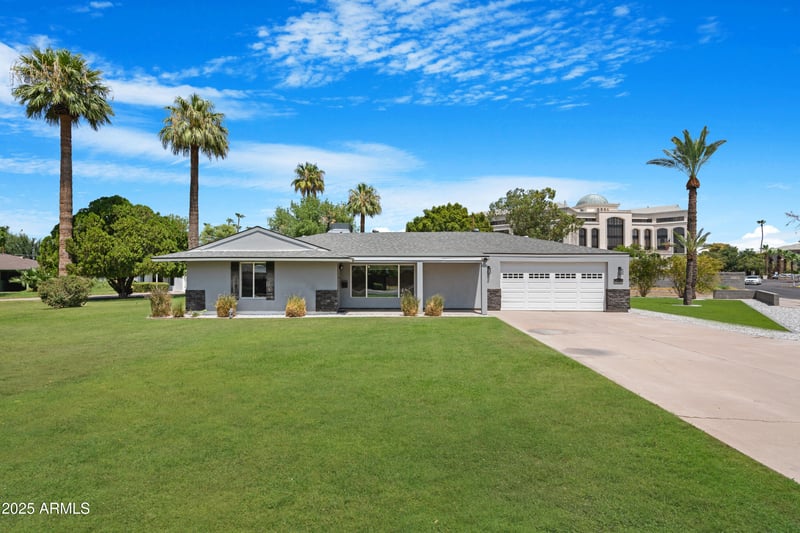 3001 43rd Pl, Phoenix, AZ 85018