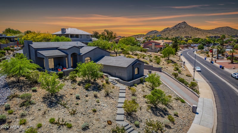 3001 E Acoma Dr, Phoenix, AZ 85032