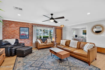 3001 E Turney Ave, Phoenix, AZ 85016