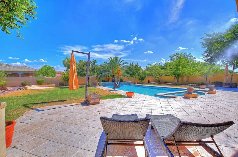 3001 E Waterman Way, Gilbert, AZ 85297
