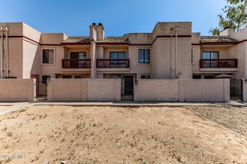 3001 Grandview Rd #2, Phoenix, AZ 85032