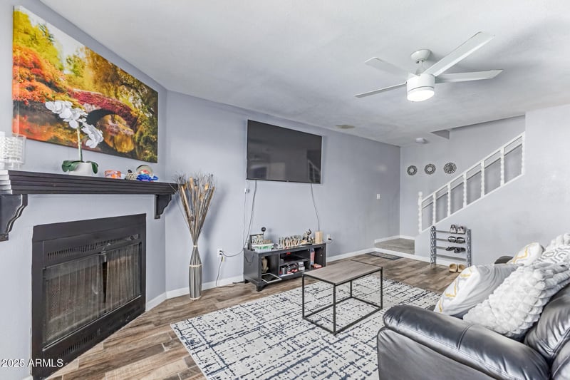 3001 Grandview Rd #2, Phoenix, AZ 85032