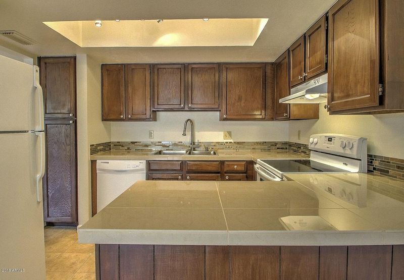 3001 N 38th St #6, Phoenix, AZ 85018