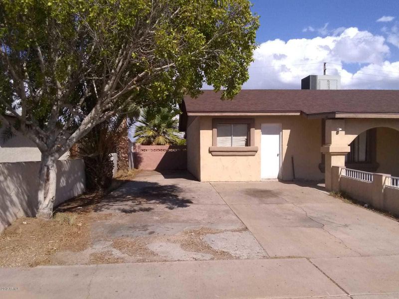 3001 N 40th Ln, Phoenix, AZ 85019