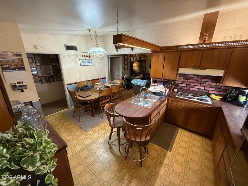 3001 Ocotillo Rd, Phoenix, AZ 85017