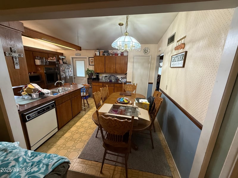 3001 Ocotillo Rd, Phoenix, AZ 85017