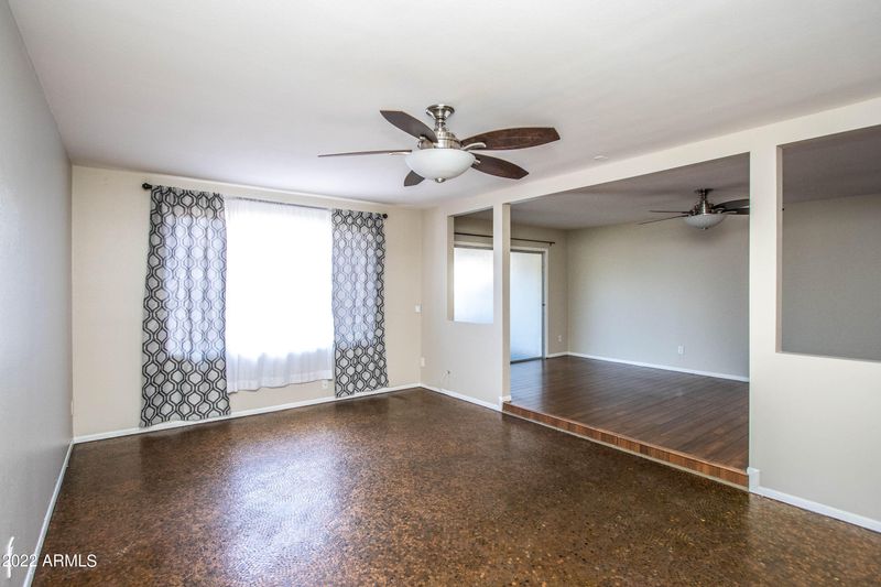 3001 W Hearn Rd, Phoenix, AZ 85053