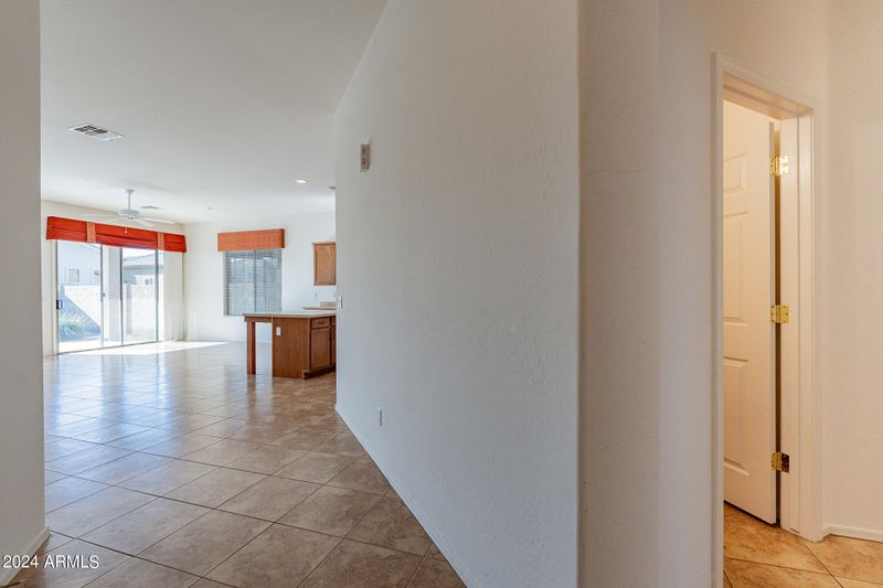 3001 W Silver Fox Way, Phoenix, AZ 85045