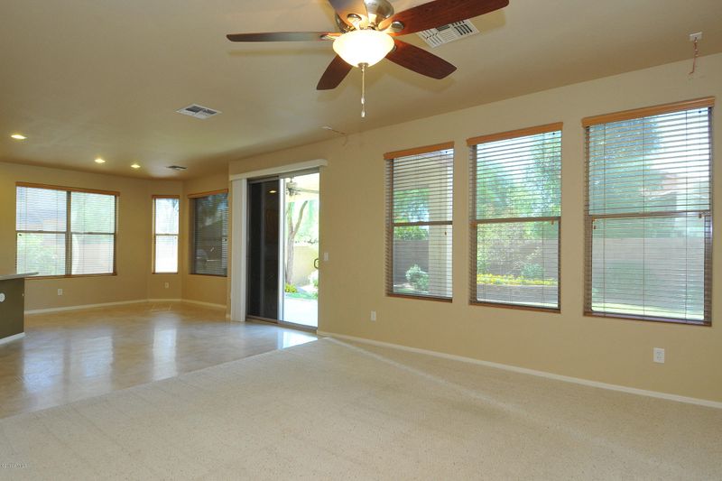 3001 W Trapanotto Rd, Phoenix, AZ 85086