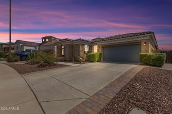 30017 Avalon Dr, Buckeye, AZ 85396