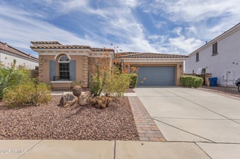 30017 Avalon Dr, Buckeye, AZ 85396