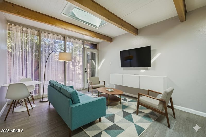 3002 32nd St #13, Phoenix, AZ 85018