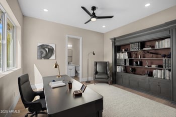 3002 53rd Pl, Phoenix, AZ 85018