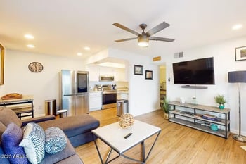 3002 70th St #120, Scottsdale, AZ 85251