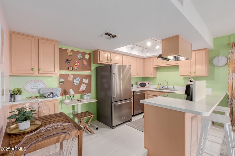 3002 70th St #136, Scottsdale, AZ 85251