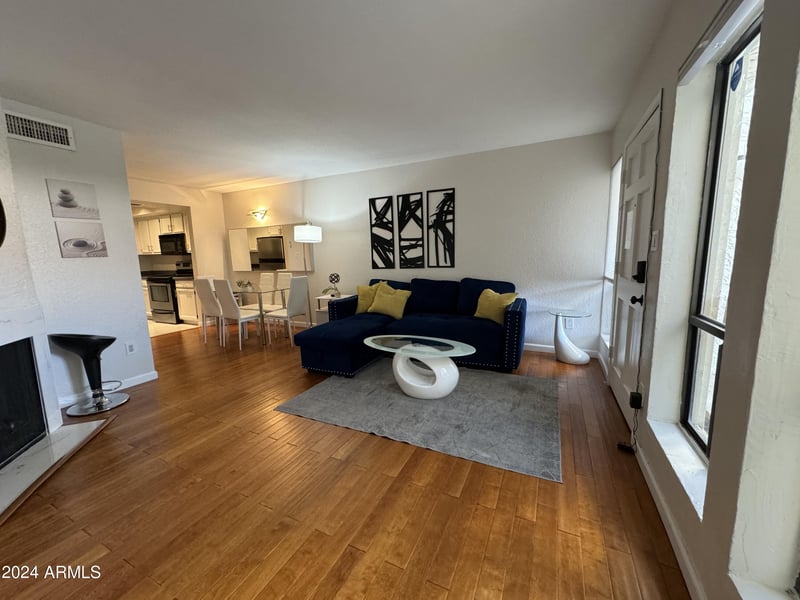 3002 70th St #222, Scottsdale, AZ 85251