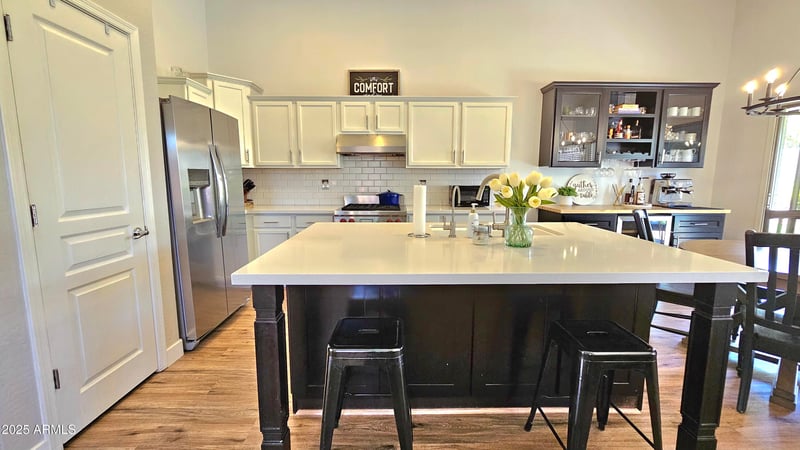 3002 Caravaggio Ln, Phoenix, AZ 85086