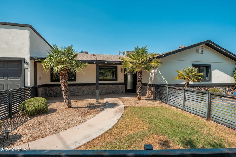 3002 Glenrosa Ave, Phoenix, AZ 85016