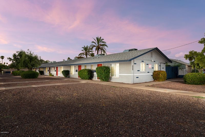 3002 E Mckinley St, Phoenix, AZ 85008
