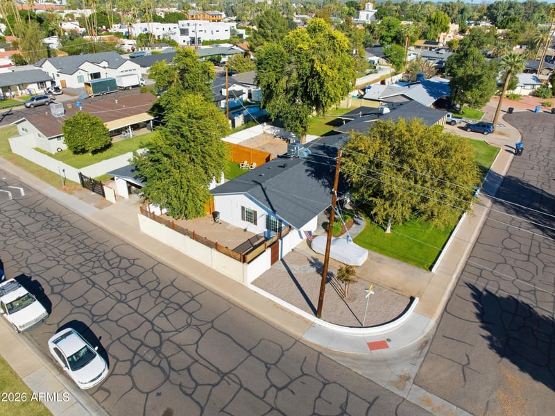 3002 Mitchell Dr, Phoenix, AZ 85016