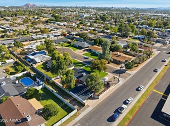 3002 Mitchell Dr, Phoenix, AZ 85016