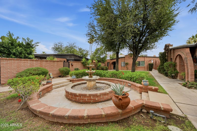3002 N 32nd St #5, Phoenix, AZ 85018