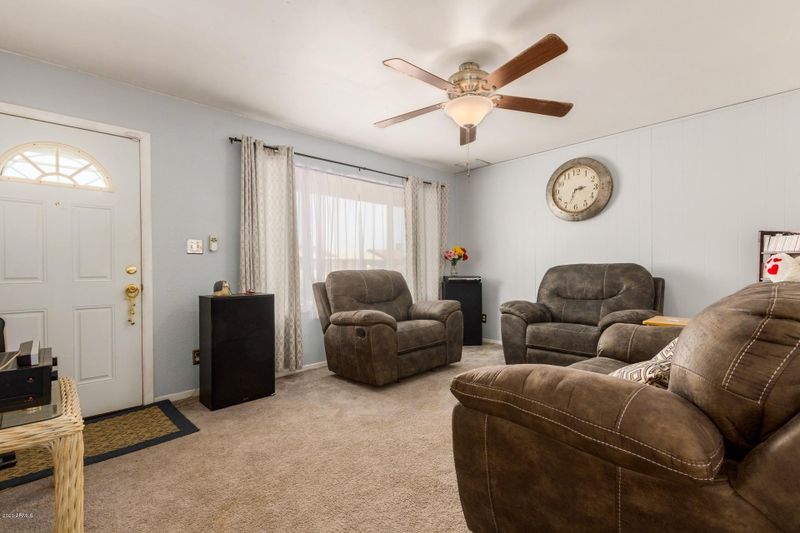 3002 N 87th Ave, Phoenix, AZ 85037
