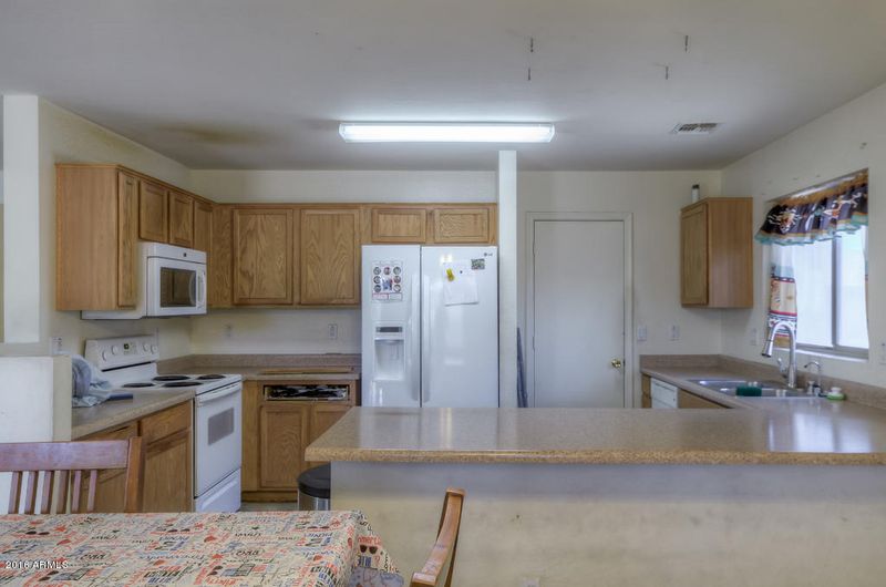 3002 S 84th Ave, Tolleson, AZ 85353