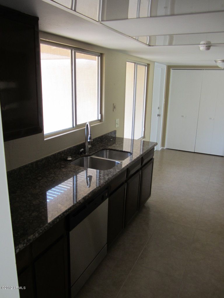 3002 W Christy Dr, Phoenix, AZ 85029
