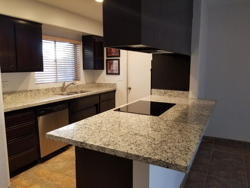 3002 W Evans Dr, Phoenix, AZ 85053