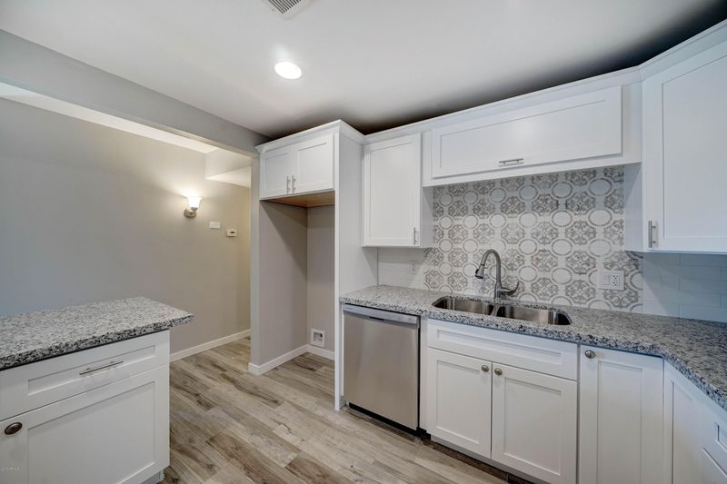 3002 W San Miguel Ave, Phoenix, AZ 85017